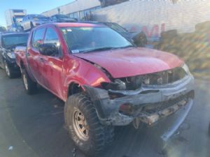 Mitsubishi Triton KB8 4wd